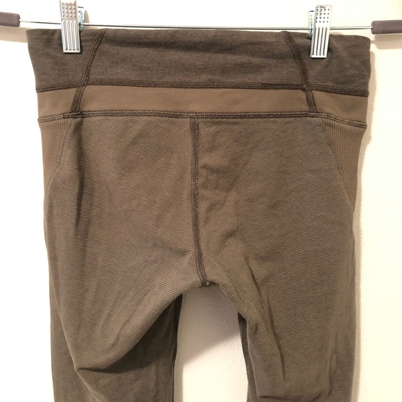 Lululemon Refine Crop Knit Leggings Size 4 - Picture 6 of 8